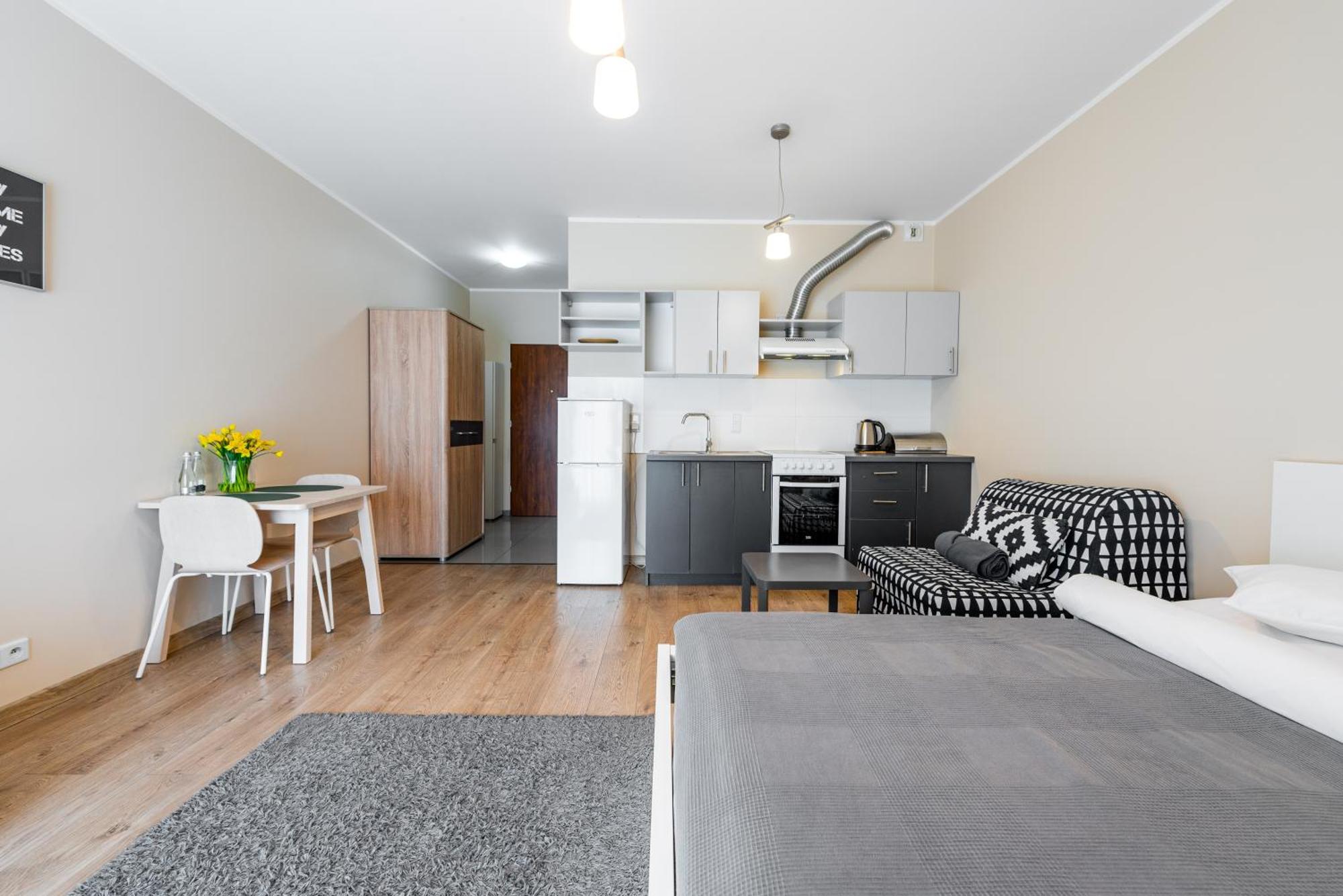 Apartamenty Tespis - Francuska Atal Park II カトヴィツェ エクステリア 写真